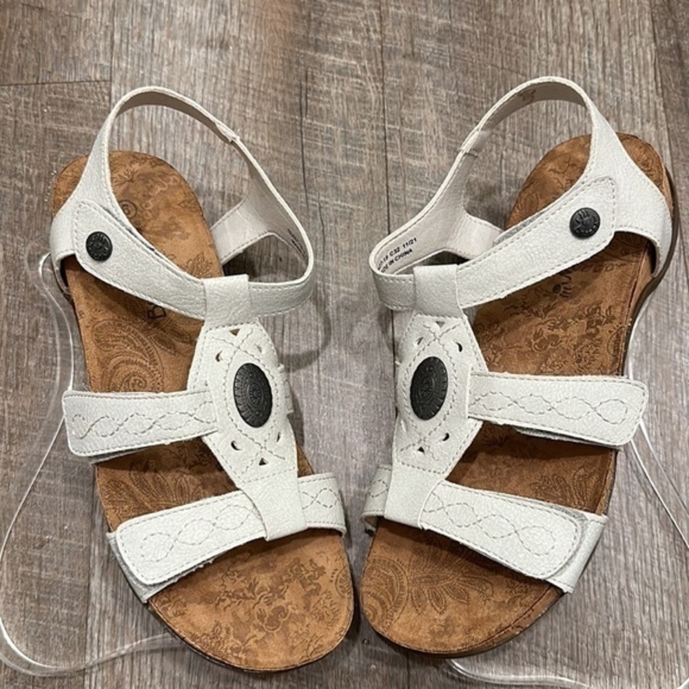 Bearpaw stone white Velcro adjustable comfort walking sandals size 9 - Picture 3 of 12